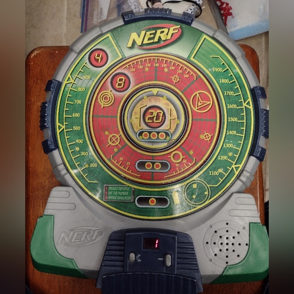 Genuine NERF Electronic Target Interactive Sounds Works Dartboard Vintage 2003 - Picture 1 of 8
